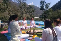 10 jours en retraite bien-être ayurvédique Atam Ananda, yoga et méditation à Rishikesh, Inde