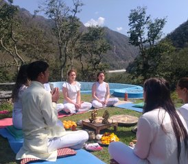 410 Tage Atam Ananda Ayurveda Wellness Retreat, Yoga und Meditation in Rishikesh, Indien - Photo 1