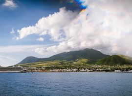 Nevis Retreats und Reisen