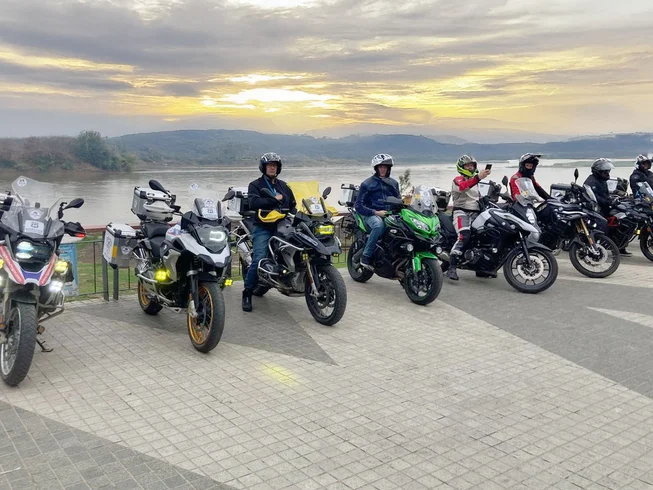 10 Day Cross-Border Guided Motorcycle Tour in Laos and Thailand