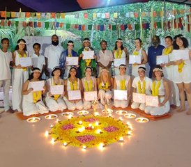 28 jours-200h en formation de professeur de yoga ashtanga vinyasa, hatha, aérien et yin à Varkala, Inde - Photo 2