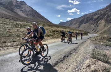 16-Daagse Manali–Leh Snelweg Fietstocht in India
