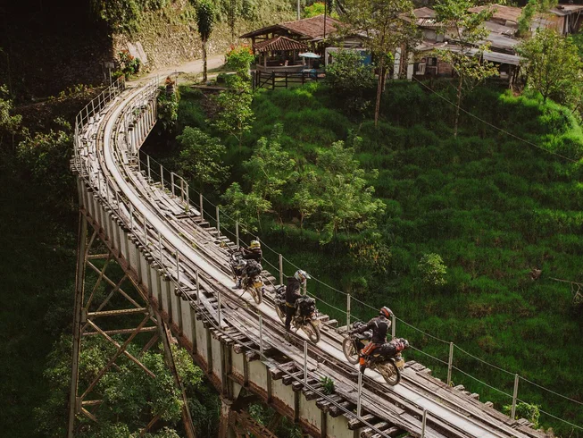4 Day Guatape Mud n' Mountains: Off-Road Advanced Jungle Motorcycle Tour in Colombia photo 2