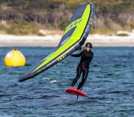 04 Day Women's Northland Wing Foil and Windsurf Holiday in Coopers Beach, New Zealand - Photo 1