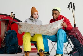 Paar Abenteuer und Outdoor Retreats und Reisen