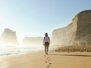 7 días de escapada a Lanzarote, España: retiro de coaching de vida y profesional, surf y yoga en la playa de Famara