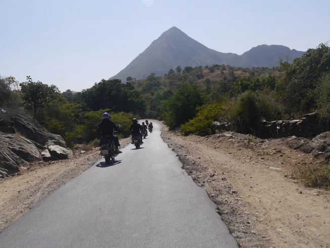 14 Day Rajasthan the Land of Kings Guided Motorbike Tour in India photo 7