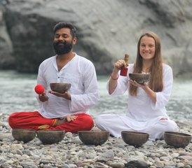 8 Tage 50-Stunden Yin Yoga und Klangheilung Yogalehrer Ausbildung in Rishikesh, Indien - Photo 4