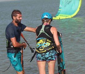 4 días de campamento de kitesurf para principiantes con Ruben y Eusebi en Kalpitiya, Provincia Noroeste, Sri Lanka - Photo 3