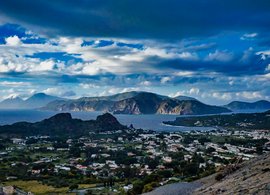 Lipari Retreats und Reisen