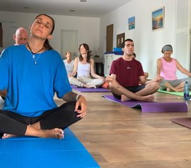 93 días de retiro de bienestar emocional y yoga en Chiclana de la Frontera, Cádiz, España - Photo 1