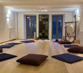 6 Tage Yoga-Intensivkurs und Vegetarische Kochworkshops im Jura, Frankreich - Photo 4