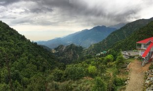 McLeod Ganj Retraites et Voyages