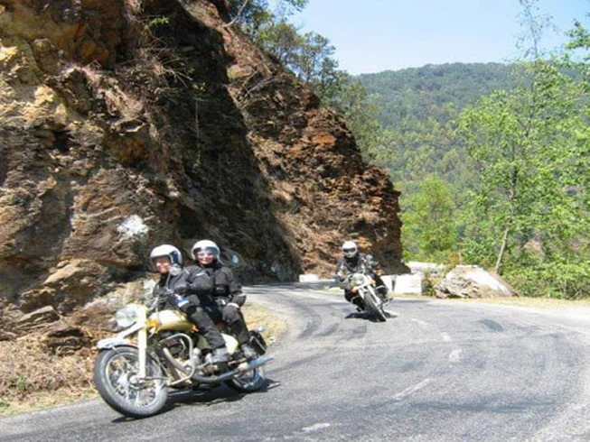 9 Day Annapurna Gorge Guided Motorcycle Tour in Nepal photo 5
