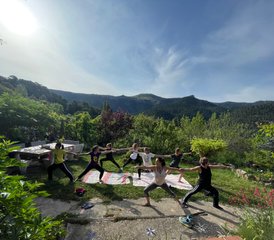 103 jours en retraite de yoga aérien à Albacete, Espagne - Photo 1