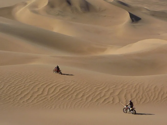 8 Day Magic of Tadrart Acacus: Guided Enduro Motorcycle Tour in the Sahara Desert, Southeast Algeria photo 4