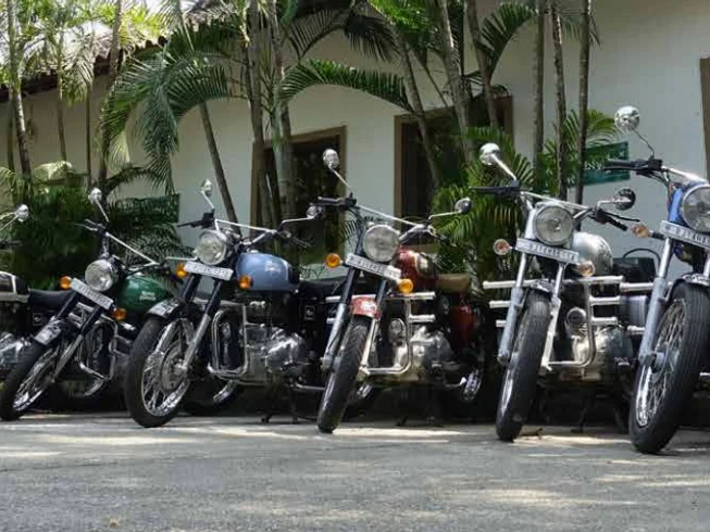 10 Day On Top of the World Guided Motorcycle Tour in India photo 5