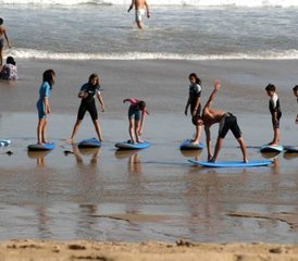 7-Daagse Privé Spaanse Cursus en Surfcamp San Sebastian, Baskenland, Spanje - Photo 2