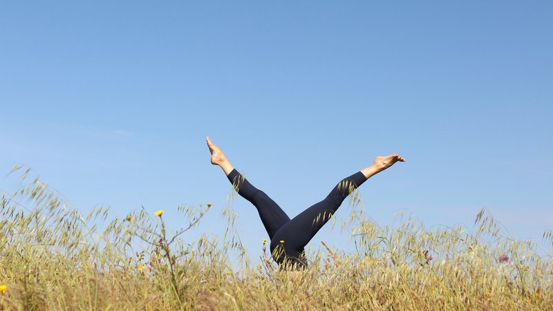7 días de retiro de yoga Stay True y formación de profesora de 40 horas en Ericeira, Portugal