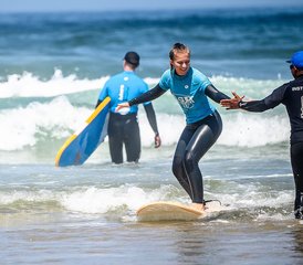 118 jours en stage de surf extraordinaire à Praia da Luz, Portugal - Photo 1