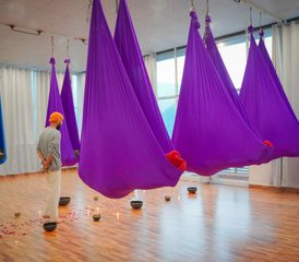 Formation de professeur de yoga aérien, d'anatomie aérienne et de guérison, sur 5 jours et 50 heures, à Rishikesh - Photo 5