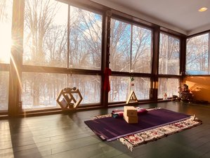 Five Days and The Five Elements Healing Retreat for Women Travelers in Dutchess County, New York