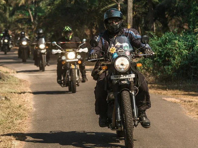 10 Day "The Planters Punch" Guided Loop Motorcycle Tour in Kerala, Tamil Nadu, and Karnataka