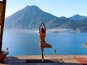 8 jours en stage de yoga et voyage au Guatemala