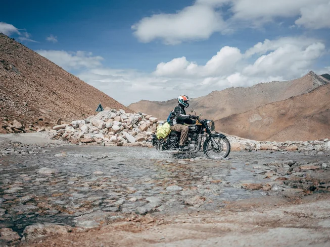 16 Day Himalayan Guided Motorcycle Tour on the Worlds Highest Motorable Pass photo 9
