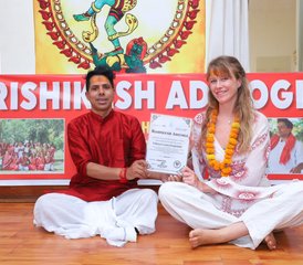 12 Tage 100-Stunden Yoga Lehrer Ausbildung in Rishikesh, Indien - Photo 2