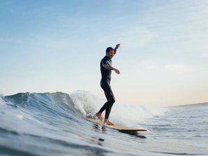 8 Day Beginner and Intermediate Surf Camp in Lisbon, Portugal