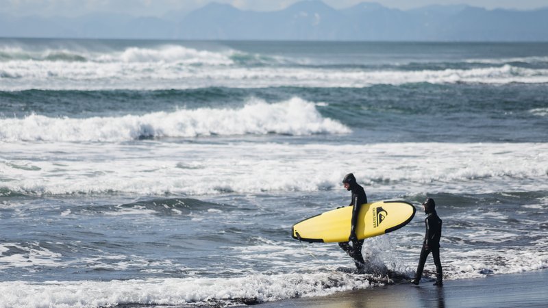 5 Days Exhilarating Surf Camp in Kamchatka, Russia