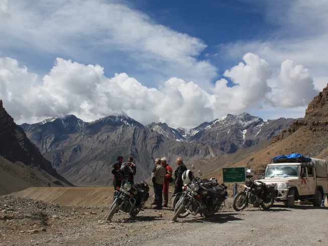 12 Day Guided Himalayan Heights Motorcycle Tour in India photo 7