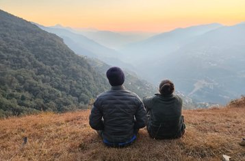 8 jours en stage de randonnée, yoga holistique et méditation dans l’Himalaya, Inde