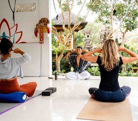 15 Tage 100-Stunden Traditionelle Hatha und Ashtanga Yogalehrer Ausbildung in Ubud, Bali, Indonesien - Photo 2