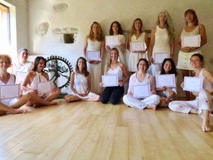 4 días de formación de Yin yoga de 40 horas en Canet de Fals, Fonollosa, España