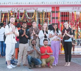 6 Tage 50-Stunden Yin Yoga Lehrerausbildung in Rishikesh, Indien - Photo 3