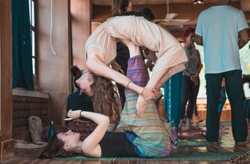 7 Tage 50-Stunden Yin Yoga Lehrer Ausbildung in Rishikesh, Indien