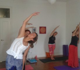 6 Tage 50-Stunden Shakti Yoga Tanz Yogalehrer Ausbildung in Meco Beach, Sesimbra, Portugal - Photo 3