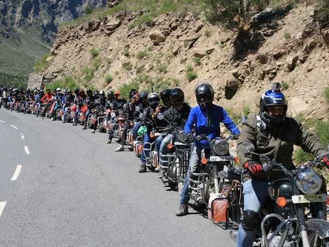 16 Day Guided Specialized Himalayan Motorbike Tour from Nepal to Tibet photo 5