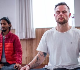 729 Tage 300-Stunden Raja Yogalehrer Ausbildung in Rishikesh, Indien - Photo 1