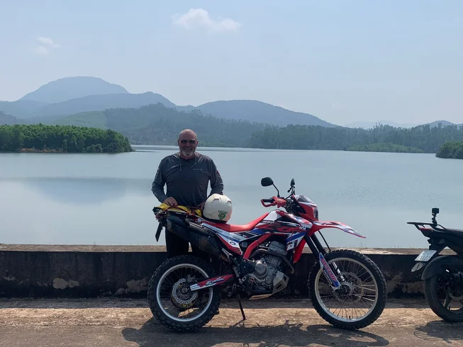4 Day Hoi An to DMZ and Hue Loop Guided Motorcycle Tour in Central Vietnam