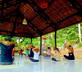 6 Tage Watukaru Tempel Tour, Heiße Quellen, Yoga und Ganzheitliches Wellness Retreat auf Bali, Indonesien - Photo 4
