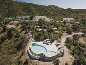 8 Day Healthy Food Retreat in Corgas Bravas, Algarve with Plant-Based Meals, Yoga, and Fitness