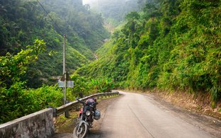 Ho Chi Minh-route Retraites en Reizen