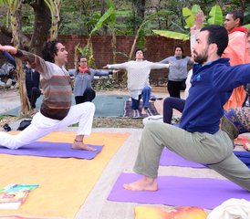 24 días de formación de profesorado de yoga de 200 horas en Rishikesh, India - Photo 4