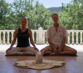 108 días de retiro de yoga, meditación y sanación energética en Antugnac, Francia - Photo 1