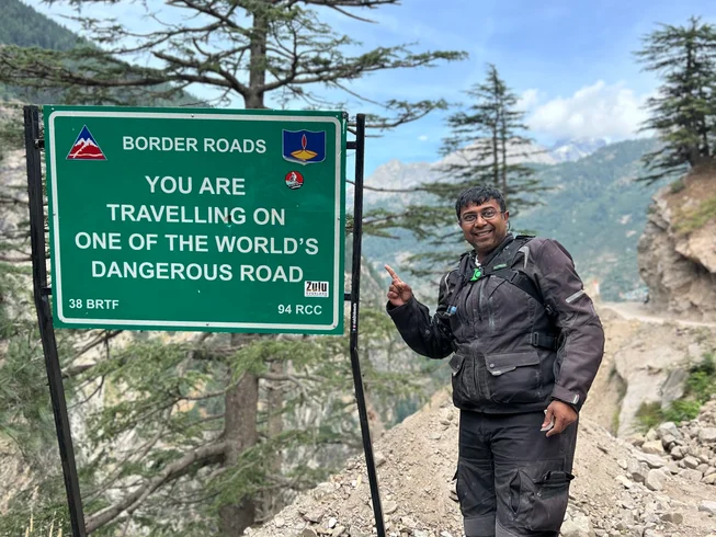 8 Day Guided Adventure Motorcycle Tour in the Pangi Valley, India photo 5