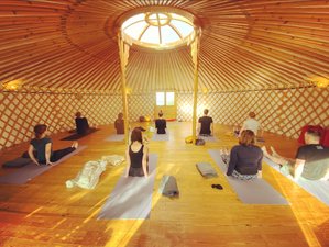 6 Day Revitalizing Yoga Retreat with Wellness Treatments in Ericeira, Portugal