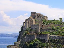 Isquia Retiros y Viajes